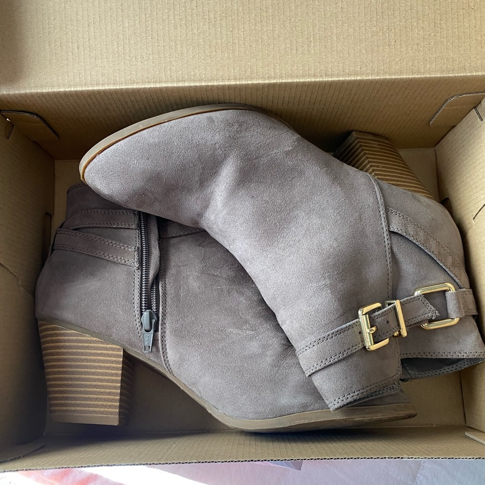 Express booties